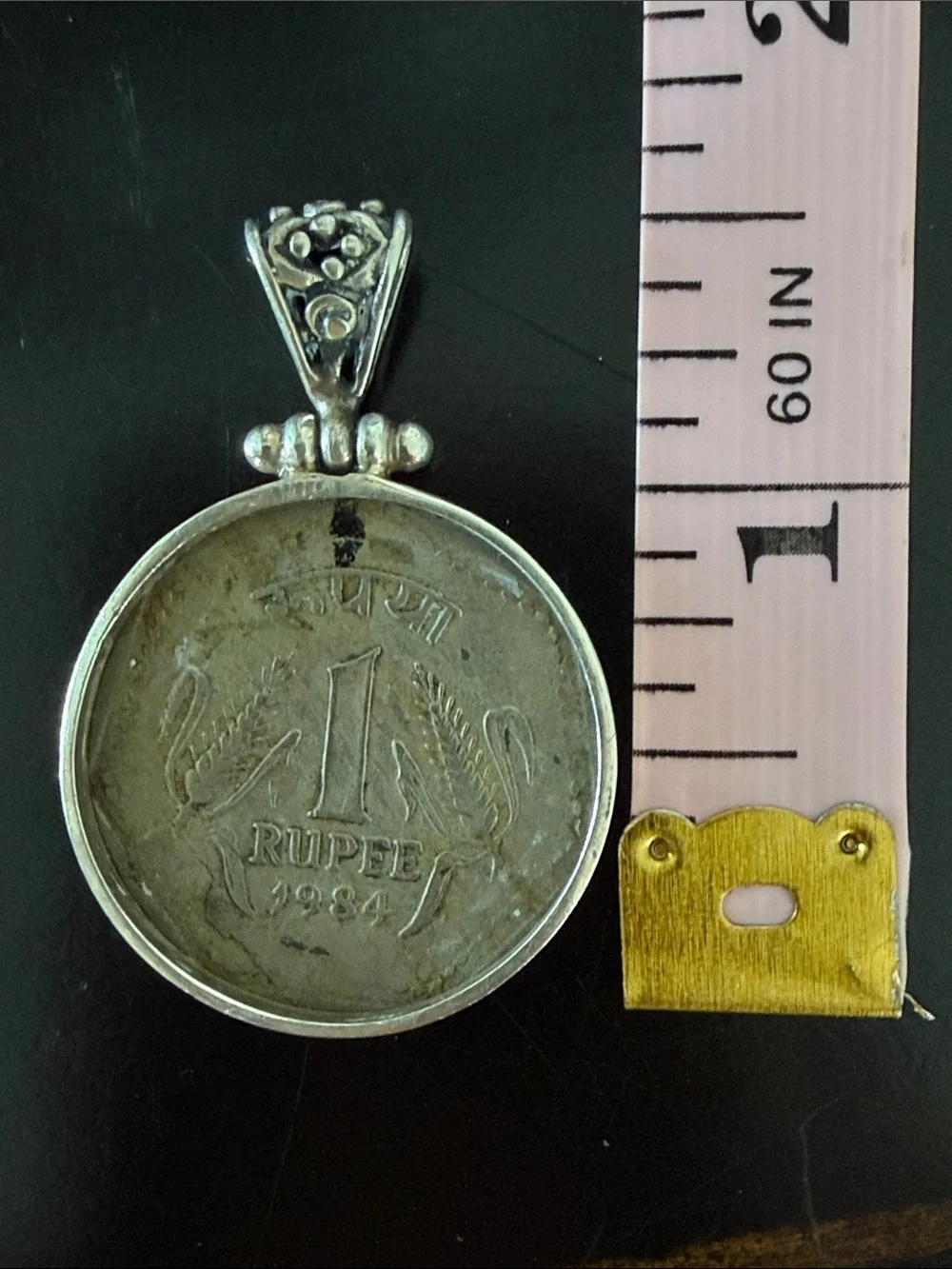Indian 1 Rupee Cased Silver Pendant 1984